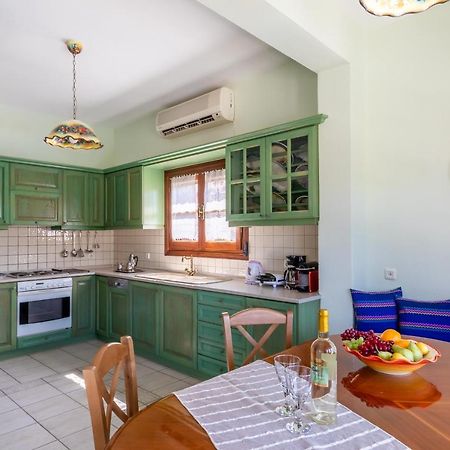 Villa Peparethos Stafylos Bagian luar foto