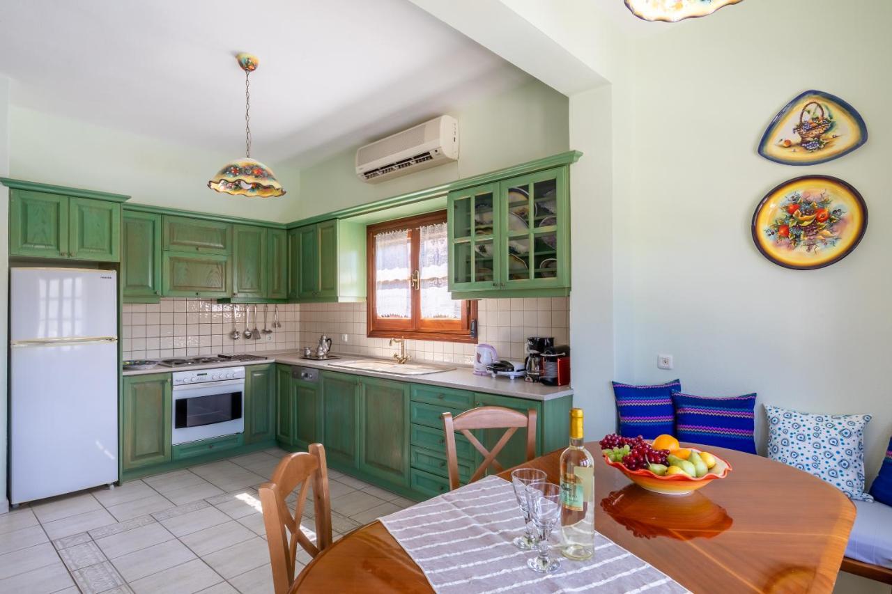 Villa Peparethos Stafylos Bagian luar foto