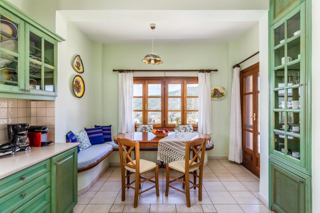 Villa Peparethos Stafylos Bagian luar foto