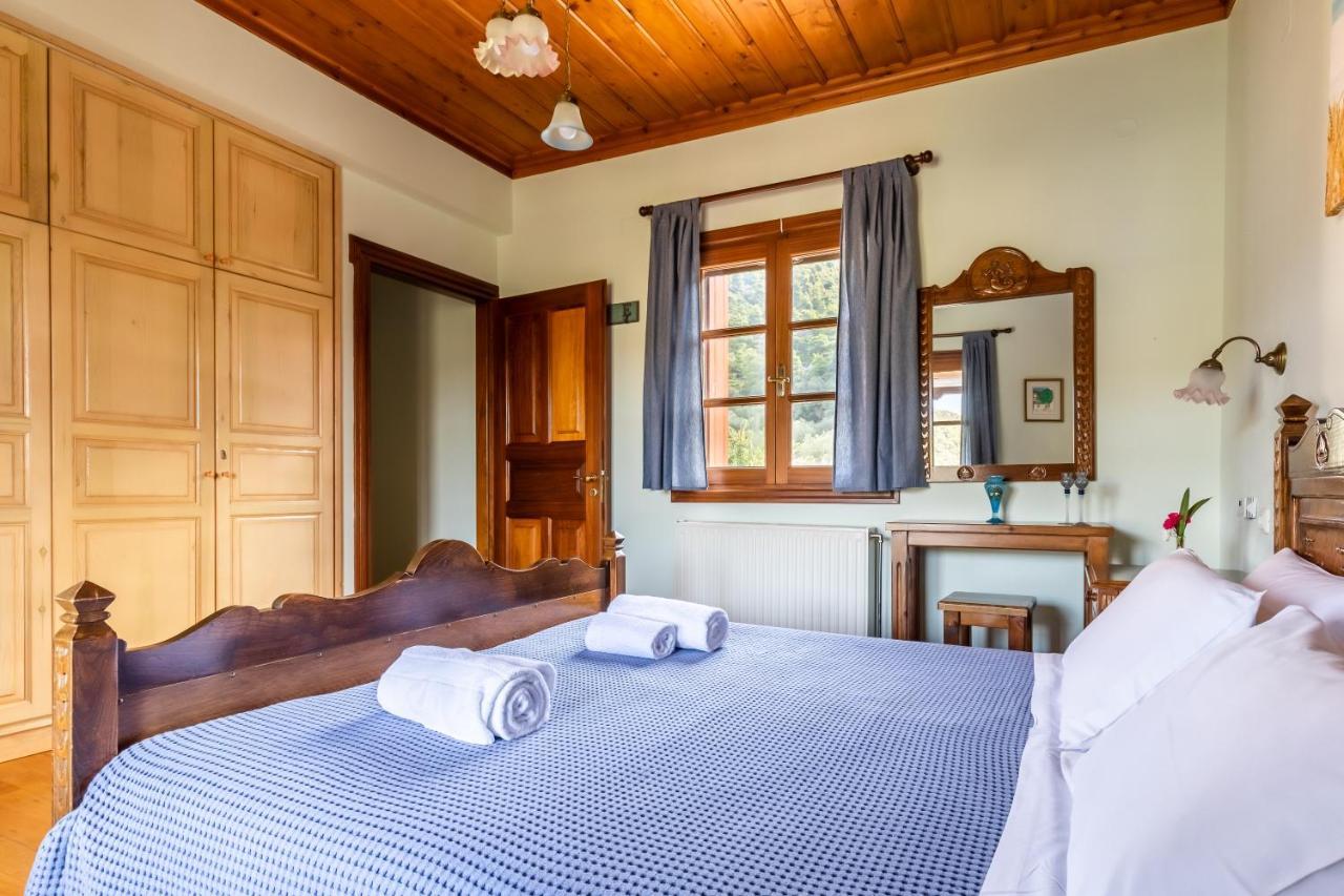 Villa Peparethos Stafylos Bagian luar foto