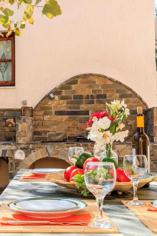 Villa Peparethos Stafylos Bagian luar foto